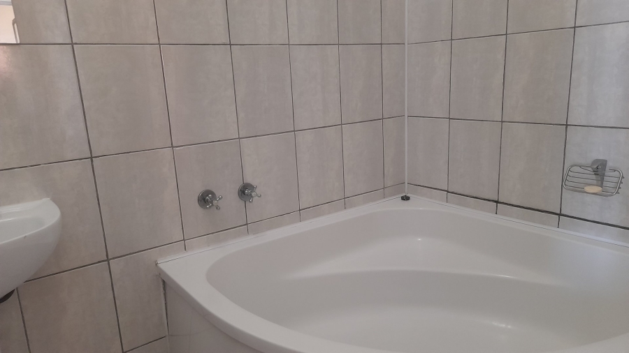 7 Bedroom Property for Sale in Quigney Eastern Cape